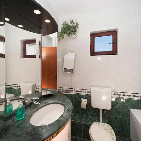 Elena Apartment Porec