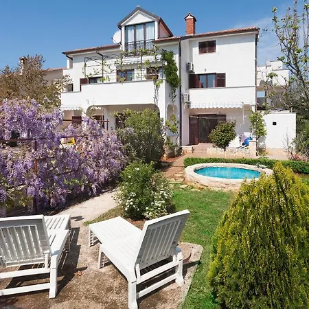 Apartment Elena Porec