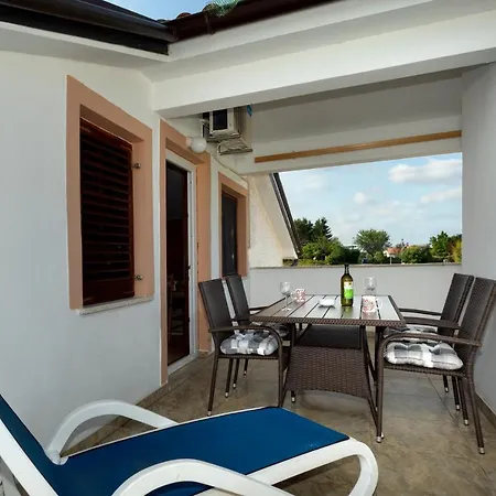Apartment Elena Porec